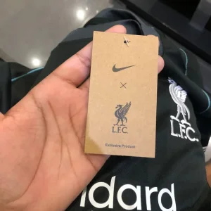 Liverpool 24-25 black away kit - Image 8