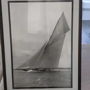 Sailing yacht photo