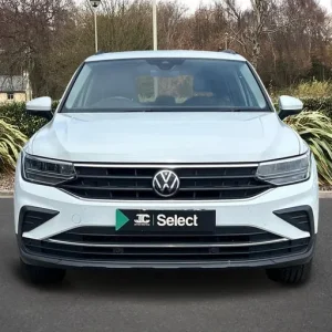 2022 Volkswagen Tiguan 1.5 TSI Life 5dr Estate Petrol Manual - Image 8