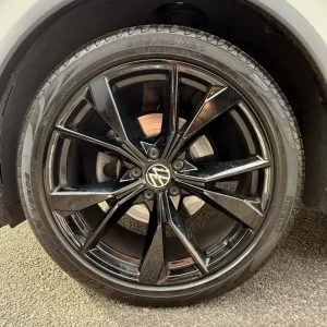 Volkswagen Tiguan 1.5 TSi R-Line 2020 - Image 8
