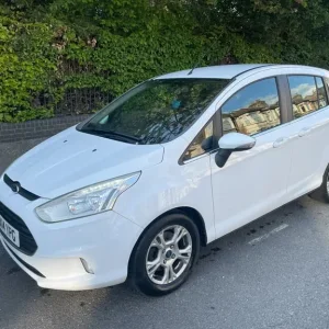 Ford B-Max MPV 2014 manual 5-door - Image 2