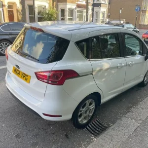 Ford B-Max MPV 2014 manual 5-door - Image 6