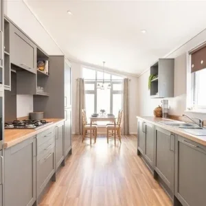 Majestic Lodge – 2 Bedroom, New Build, River Frontage - Image 7