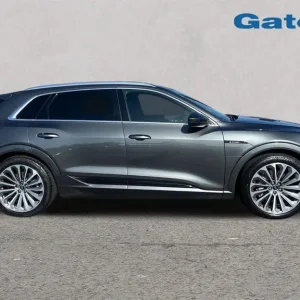 2023 Audi e-tron 5Dr S Line 50 230kW 71kWh Auto Estate Electric - Image 8