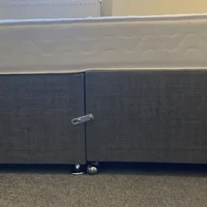 Bed & Mattress - Image 4