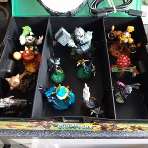 Couple Boxes Skylanders - Image 2