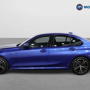 2024 BMW 3 Series 320i M Sport 4-door Automatic - Image 4