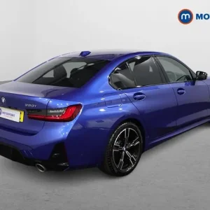 2024 BMW 3 Series 320i M Sport 4-door Automatic - Image 7