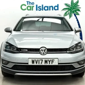 2017 Volkswagen Golf Alltrack Estate 2.0 TDI DSG - Image 2