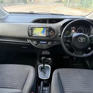 2018 Toyota Yaris 1.5 VVT-h Icon Tech Hybrid Hatchback - Image 2