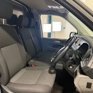 2021 VW Transporter 2.0 TDI Panel Van 5-door Diesel Manual - Image 6