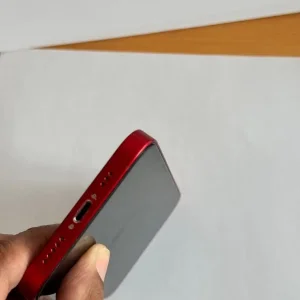 iPhone 13 128GB Red - Image 2