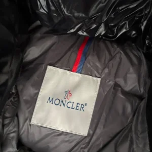 Moncler Maya black puffer jacket - Image 3