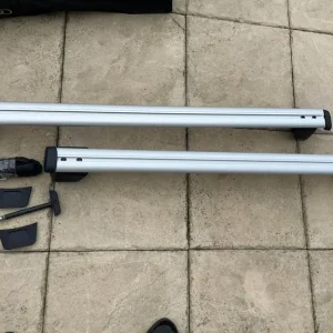 Audi Q5 roof bars - Image 3
