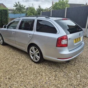 2011 Skoda Octavia 2.0T FSI VRS 5-door Estate - Image 8