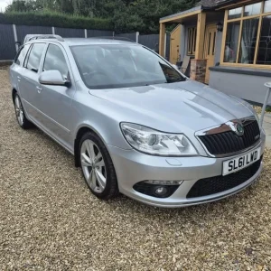 2011 Skoda Octavia 2.0T FSI VRS 5-door Estate