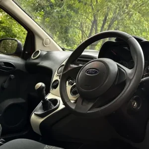 2014 Ford Ka 1.2 Studio Euro 5 3-door Hatchback Petrol Manual - Image 3