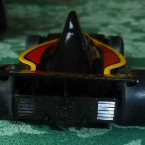 Vintage Scalextric C105 UOP Shadow F1 car, boxed - Image 7