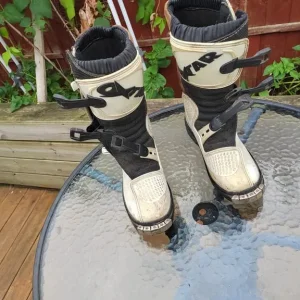 East London Motorcycle Clothing – All Types – See Photos - Image 2