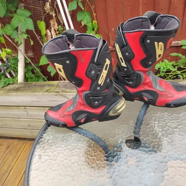 East London Motorcycle Clothing – All Types – See Photos