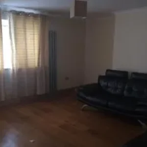 2 Bedroom Ground Floor Flat - Image 8