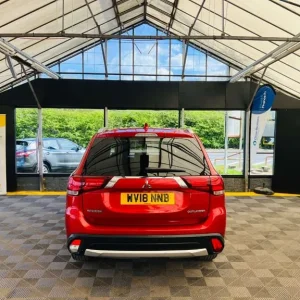 2018 Mitsubishi Outlander 2.3 Diesel 4WD SUV - Image 5