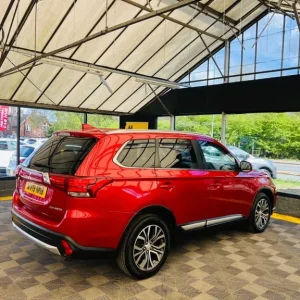 2018 Mitsubishi Outlander 2.3 Diesel 4WD SUV - Image 6