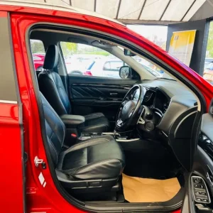 2018 Mitsubishi Outlander 2.3 Diesel 4WD SUV - Image 7