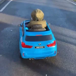 Kids BMW ride on car