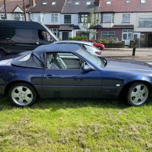 2000 Mercedes-Benz SL 3.2 Convertible Metallic Blue