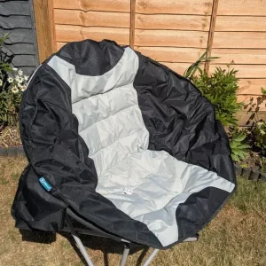 Moon chair