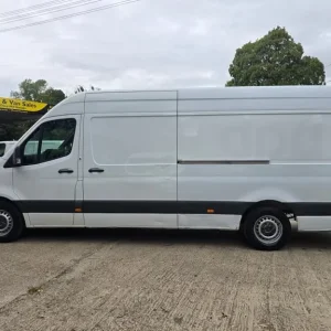 2020 Mercedes-Benz Sprinter 2.1 CDI RWD Panel Van - Image 5