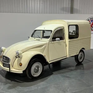1977 Citroen 2CV 0.6L 4-door Petrol Van - Image 2