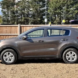 2018 Kia Sportage Estate 1.6 GDi Manual Petrol SUV - Image 2