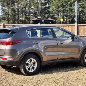 2018 Kia Sportage Estate 1.6 GDi Manual Petrol SUV - Image 5