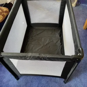 Travel Cot - Image 2