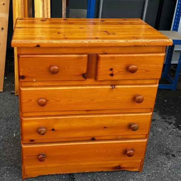 Pine chest of drawers 2 over 3