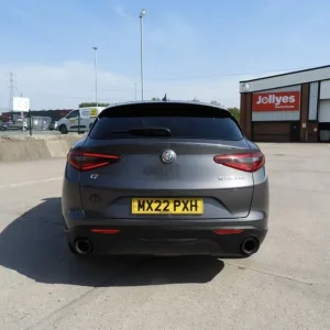 2022 Alfa Romeo Stelvio 2.0 Turbo AWD Estate - Image 4