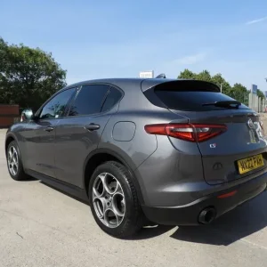 2022 Alfa Romeo Stelvio 2.0 Turbo AWD Estate - Image 5