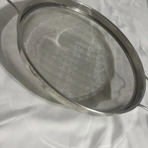 Steel strainer