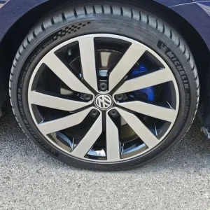 2017 Volkswagen Golf GTE 1.4 Hybrid 5-door hatchback - Image 5