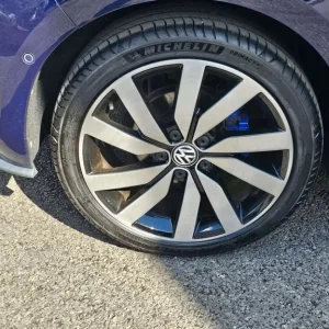 2017 Volkswagen Golf GTE 1.4 Hybrid 5-door hatchback - Image 8