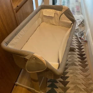 Chicco Next 2 Me Dream crib