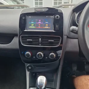 2018 Renault Clio 5-door hatchback manual - Image 8
