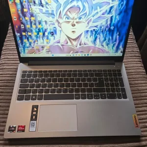 Laptop - Image 2