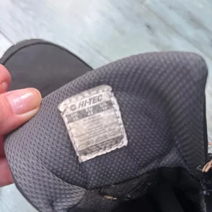 Men’s walking boots - High tech size 10 - Image 4