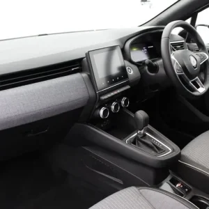 2024 Renault Clio 5-door Hybrid Hatchback - Image 6
