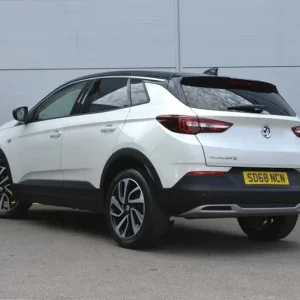 2018 Vauxhall Grandland X 1.2 Turbo Elite Nav SUV - Image 4