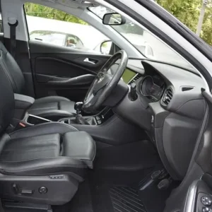 2018 Vauxhall Grandland X 1.2 Turbo Elite Nav SUV - Image 8