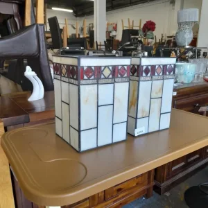 Vintage Tiffany-inspired light shades 15cm x 15cm x 23cm, Ref:19225 - Image 5